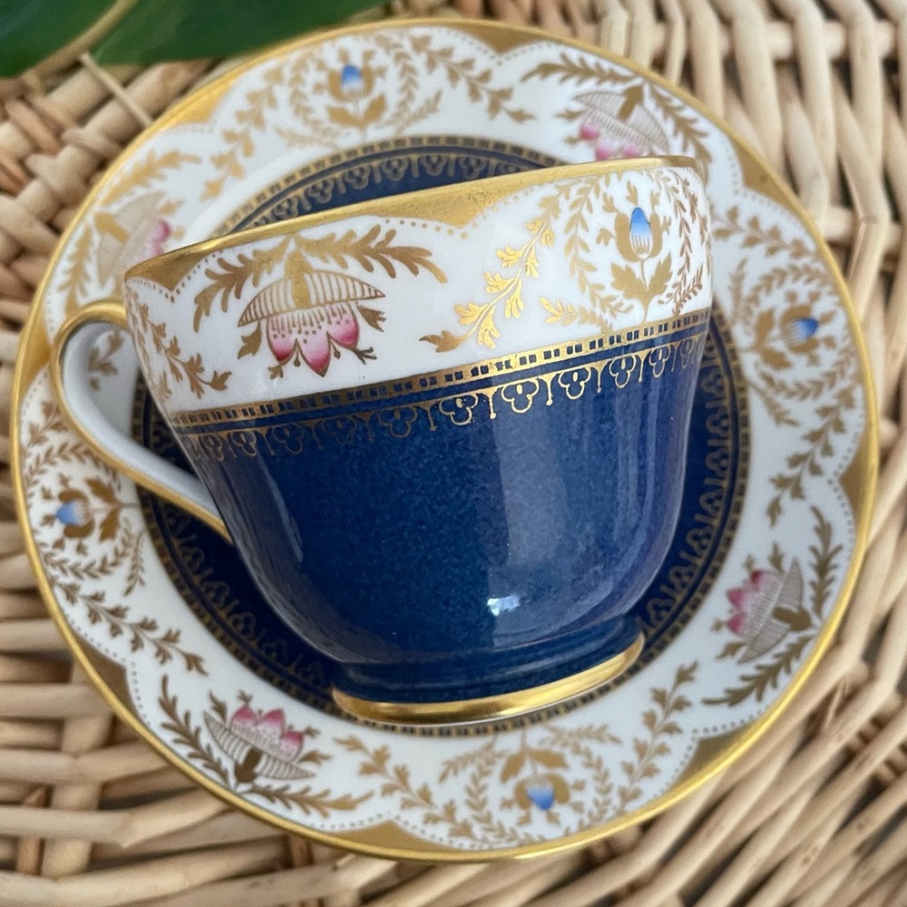 Spode “Regent” Vintage blue and gold hand painted floral teacup and saucer set - Picture 7 of 14